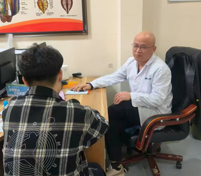 路环岛|男科医师高朋磊：守护男性健康，专业男科诊疗